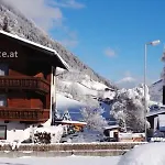 Alpenhaus Monte Pensjonat Neustift im Stubaital