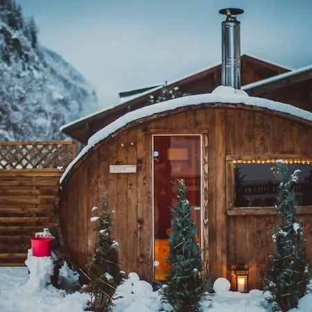 بيت ضيافة Alpenhaus Monte