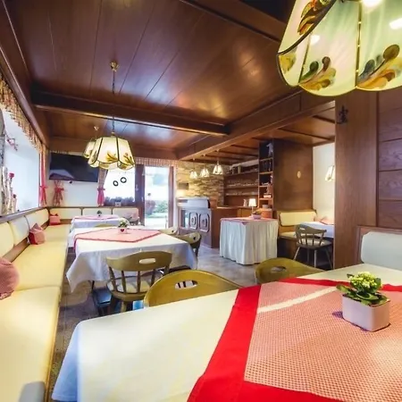 Alpenhaus Monte Pensión Neustift im Stubaital