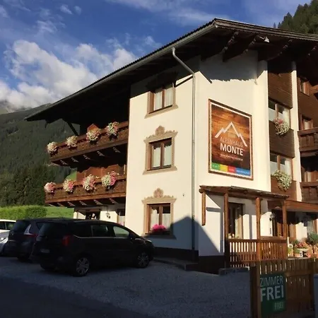 Alpenhaus Monte Pensión